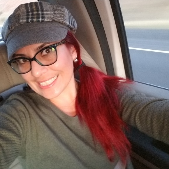 Meet your Posher, Roxana - Picture 4 of 7